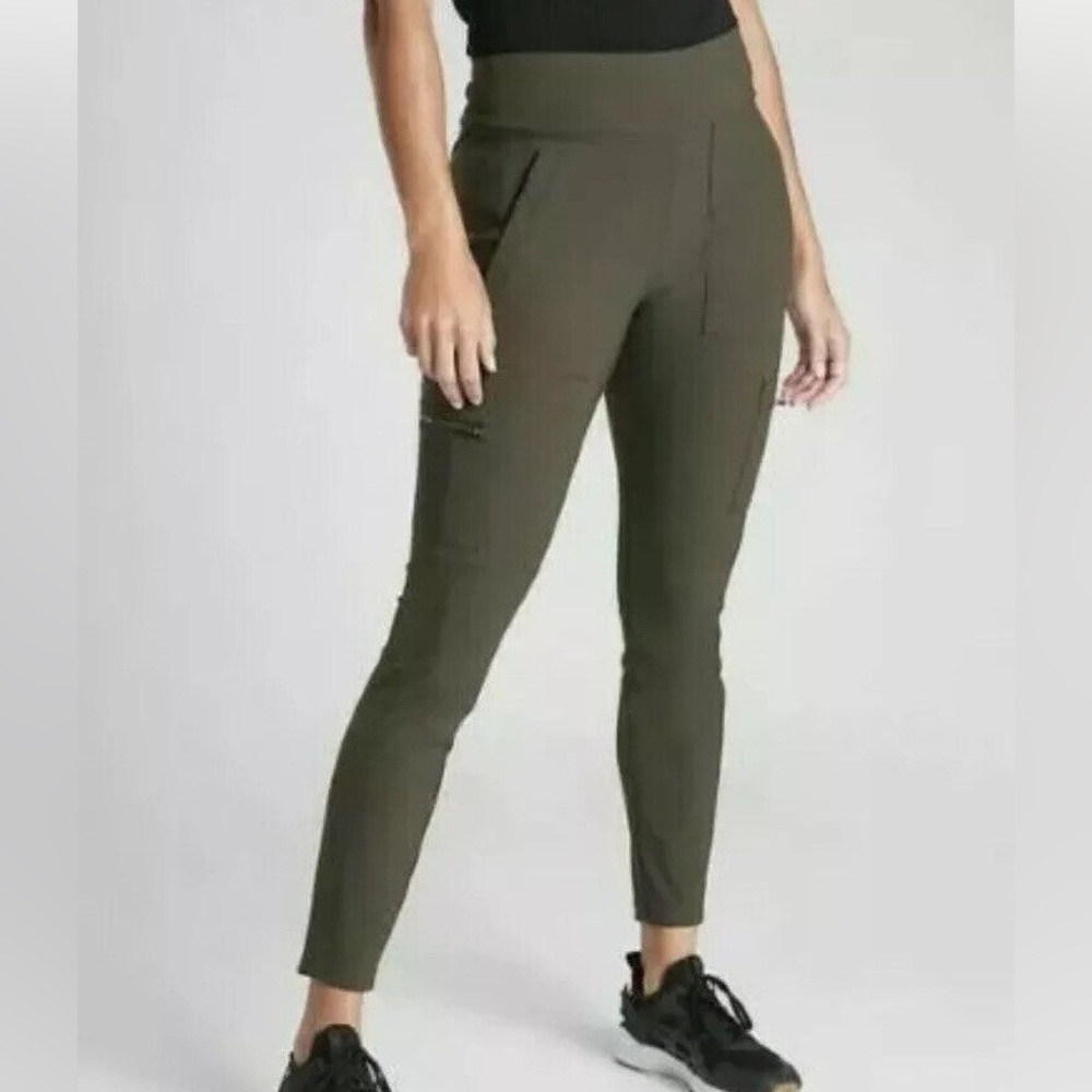 Athleta Hybrid Cargo Pants